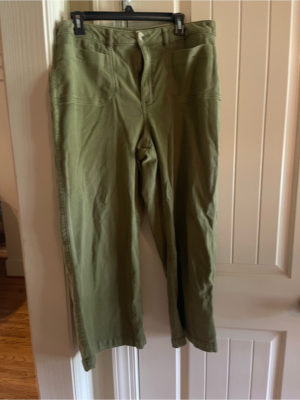 Olive Green Stretch Slim Crop Pants